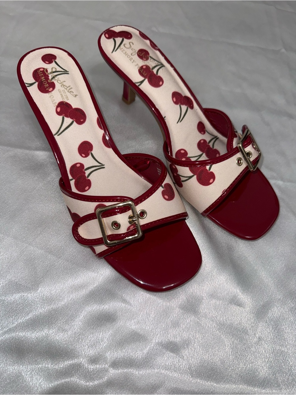 Cherry-Print Red Open-Toe Slide kitten Heels with Buckle